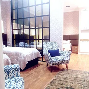 احجز هنا